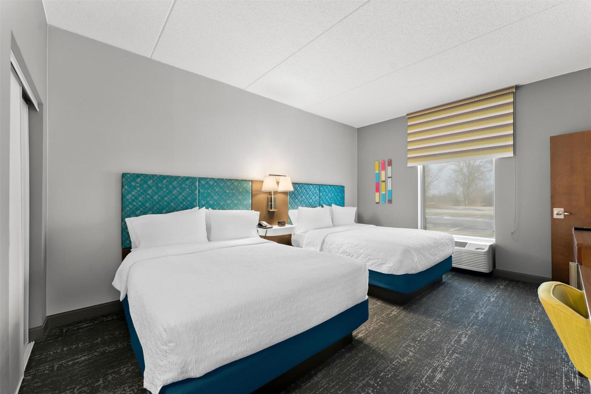 Hampton Inn & Suites Newtown Yardley Exterior foto